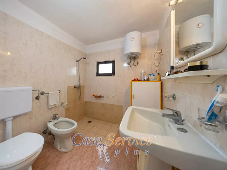 Immagine 13 di Casa indipendente in vendita  in Via Costa a Taviano