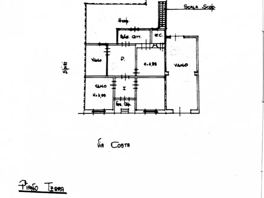 Immagine 31 di Casa indipendente in vendita  in Via Costa a Taviano