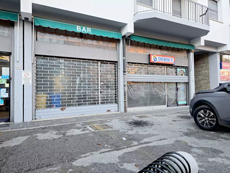 Immagine 1 di Negozio in vendita  in VIA CIARDI 6a a Treviso