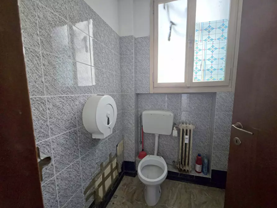 Immagine 15 di Negozio in vendita  in VIA CIARDI 6a a Treviso