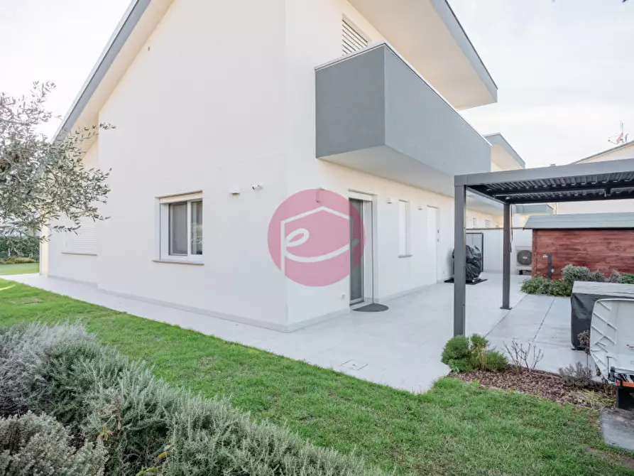 Immagine 6 di Villa in vendita  in Via Marino Della Pasqua a Santarcangelo Di Romagna