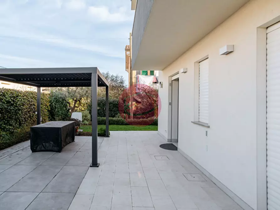 Immagine 8 di Villa in vendita  in Via Marino Della Pasqua a Santarcangelo Di Romagna