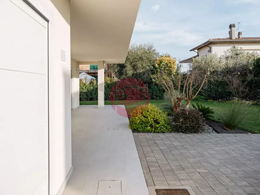 Immagine 10 di Villa in vendita  in Via Marino Della Pasqua a Santarcangelo Di Romagna