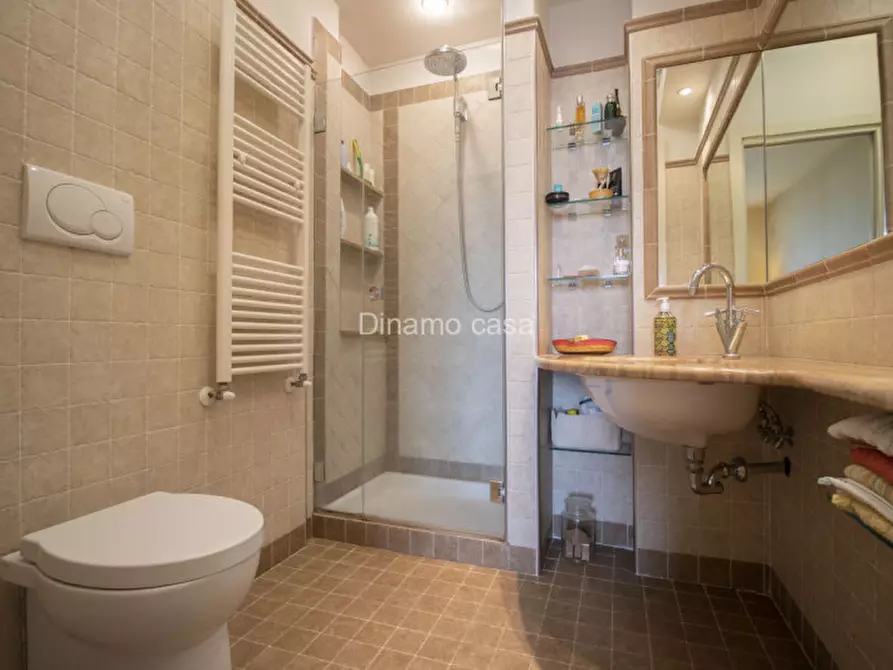 Immagine 10 di Appartamento in vendita  in Via Indipendenza a Montemurlo