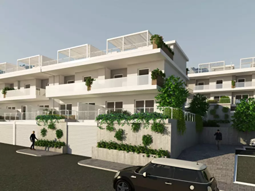 Immagine 3 di Villa in vendita  in via Zoccoli a Salerno