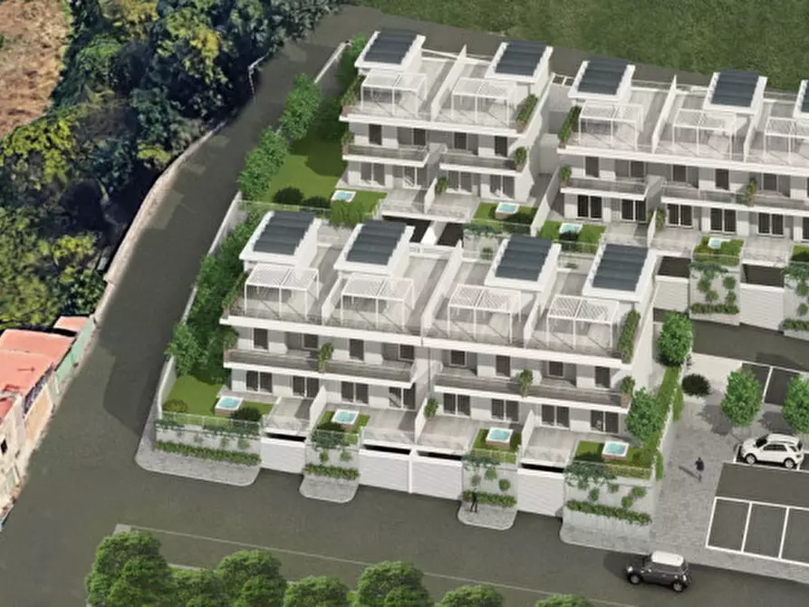 Immagine 13 di Villa in vendita  in via Zoccoli a Salerno