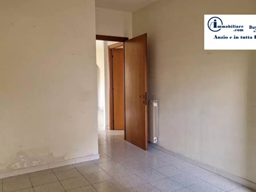 Immagine 13 di Appartamento in vendita  in Via Santa Lucia Filippini a Nettuno