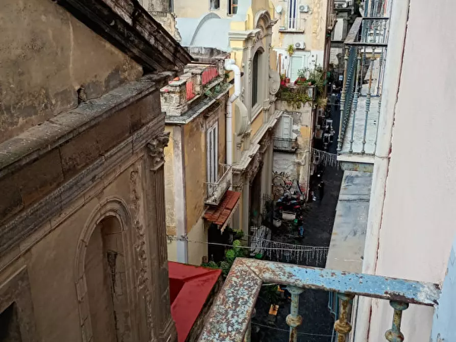 Immagine 13 di Camera in affitto  in via giovanni paladino 4 a Napoli