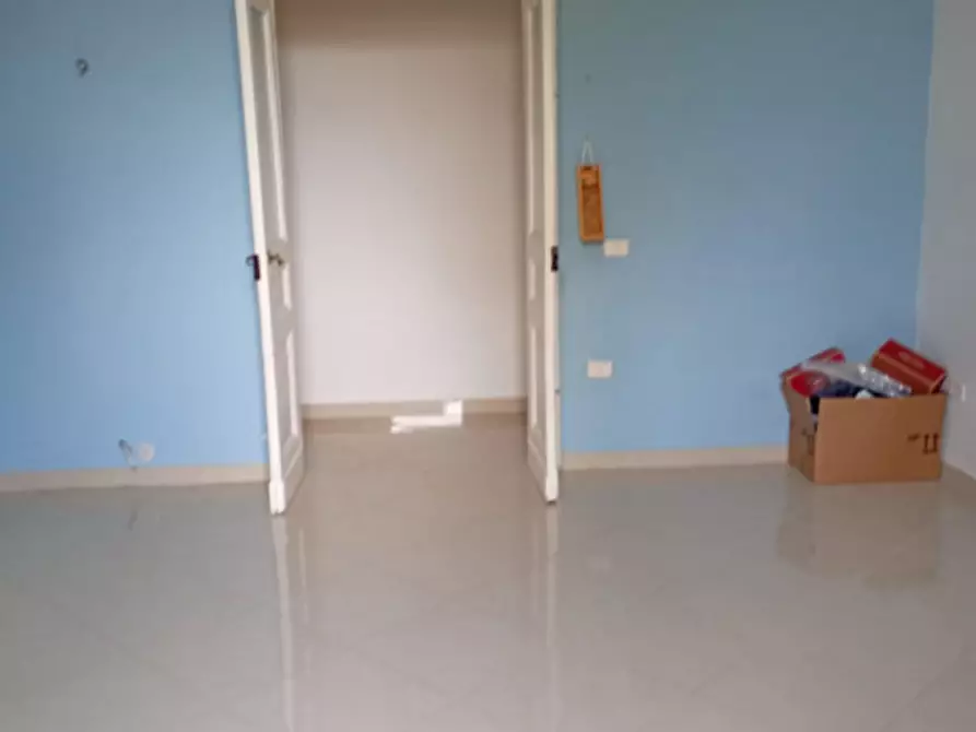 Immagine 36 di Camera in affitto  in via giovanni paladino 4 a Napoli