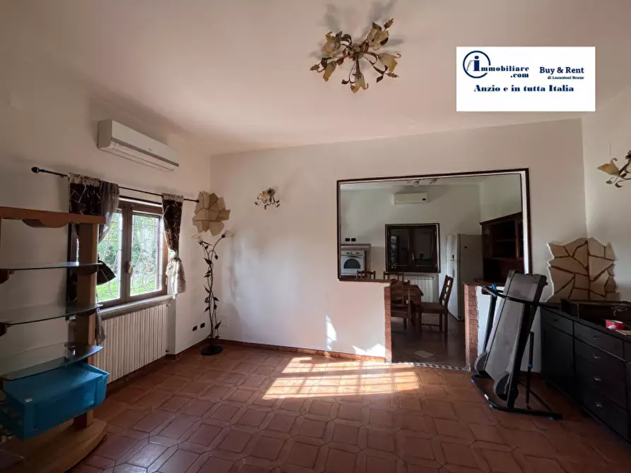 Immagine 16 di Casa indipendente in vendita  in VIA ETNA a Aprilia