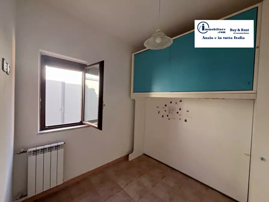 Immagine 20 di Casa indipendente in vendita  in VIA ETNA a Aprilia
