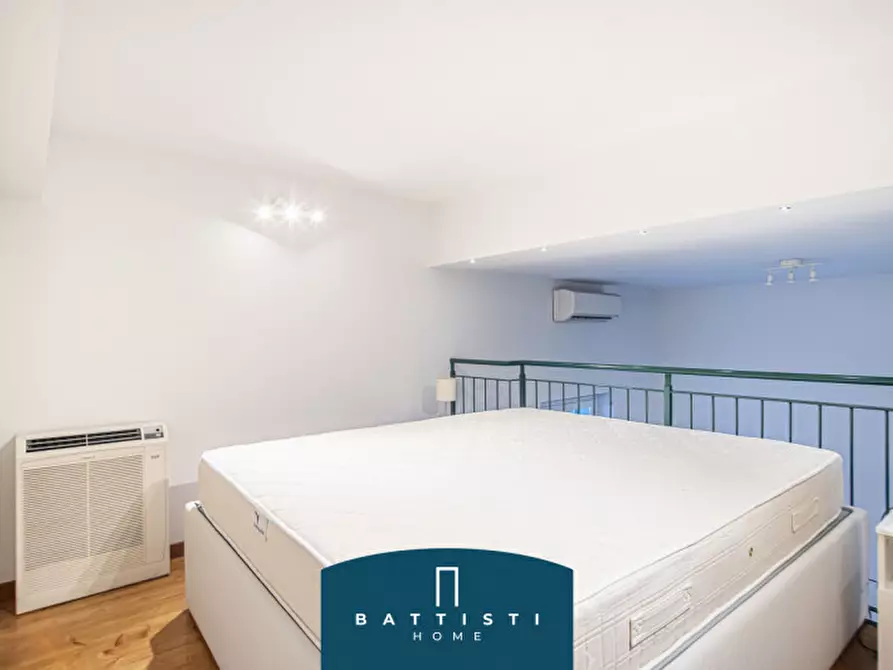 Immagine 19 di Appartamento in affitto  in Piazza Barberini a Roma