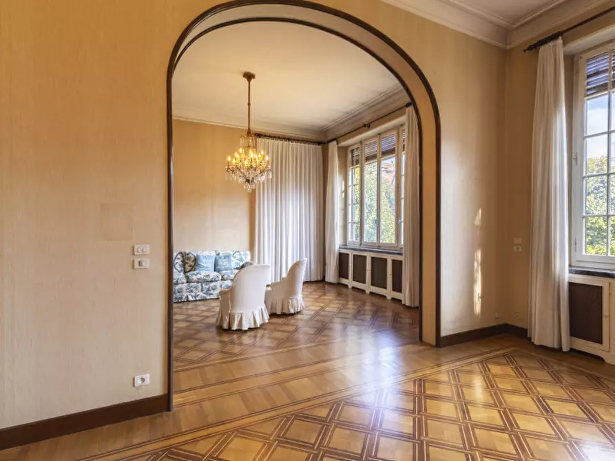 Immagine 3 di Villa in vendita  in VIA NICOLAO SOTTILE 30 a Borgosesia