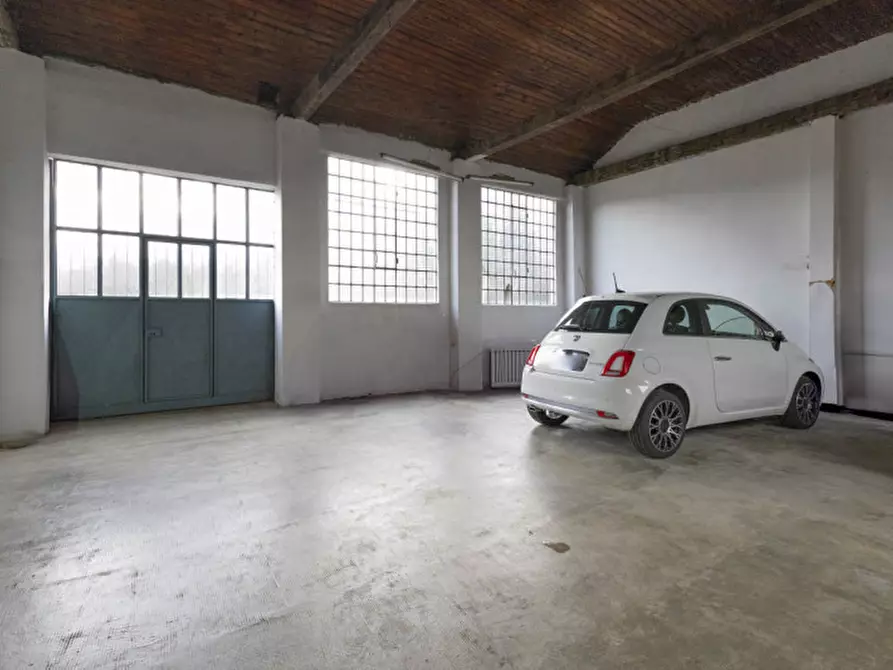 Immagine 37 di Villa in vendita  in VIA NICOLAO SOTTILE 30 a Borgosesia