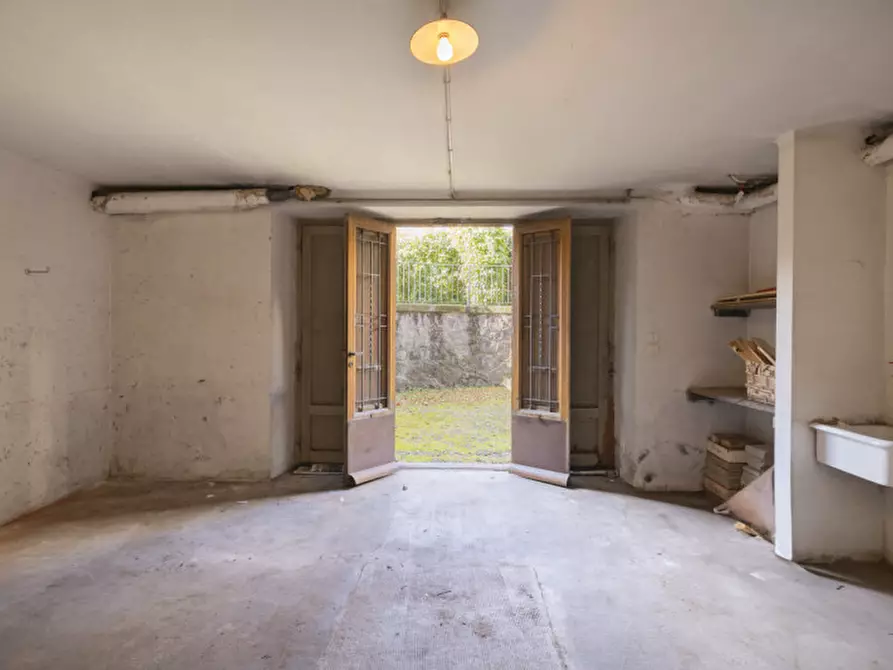 Immagine 39 di Villa in vendita  in VIA NICOLAO SOTTILE 30 a Borgosesia