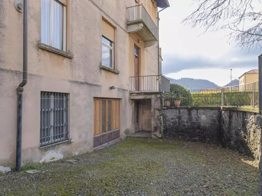 Immagine 43 di Villa in vendita  in VIA NICOLAO SOTTILE 30 a Borgosesia