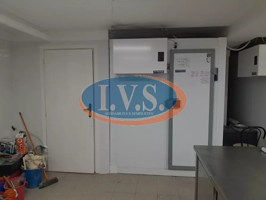 Immagine 28 di Attività commerciale in vendita  in Via Arzignano 9/11 a Vicenza