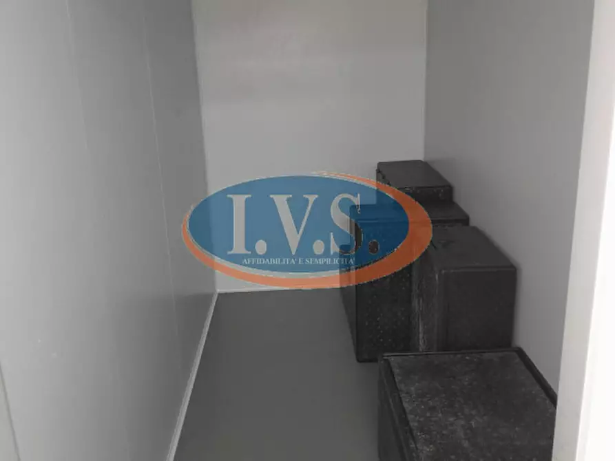 Immagine 33 di Attività commerciale in vendita  in Via Arzignano 9/11 a Vicenza