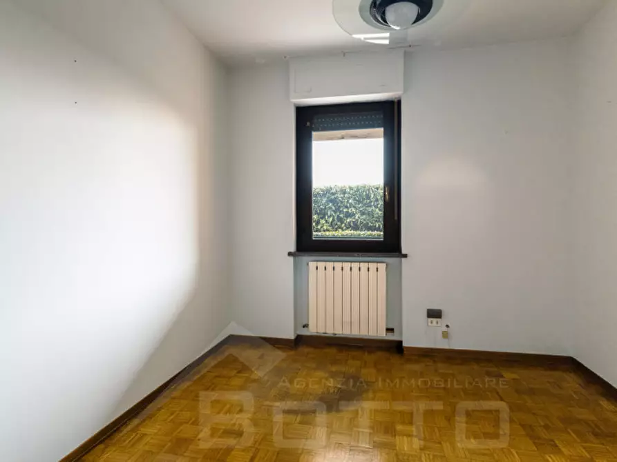 Immagine 11 di Appartamento in vendita  in Via Arona 65 a Borgomanero