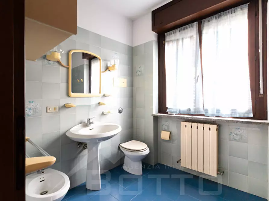 Immagine 14 di Appartamento in vendita  in Via Arona 65 a Borgomanero