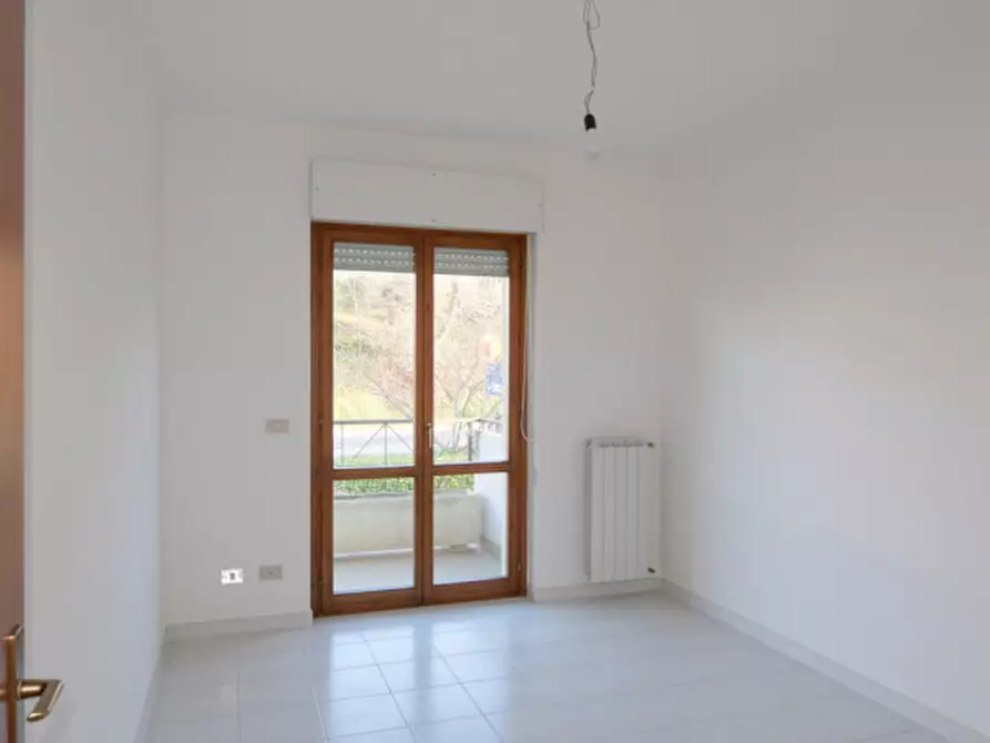 Immagine 26 di Appartamento in vendita  a Collecorvino