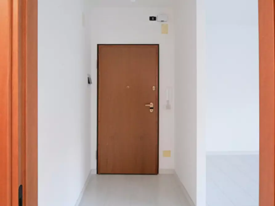 Immagine 30 di Appartamento in vendita  a Collecorvino