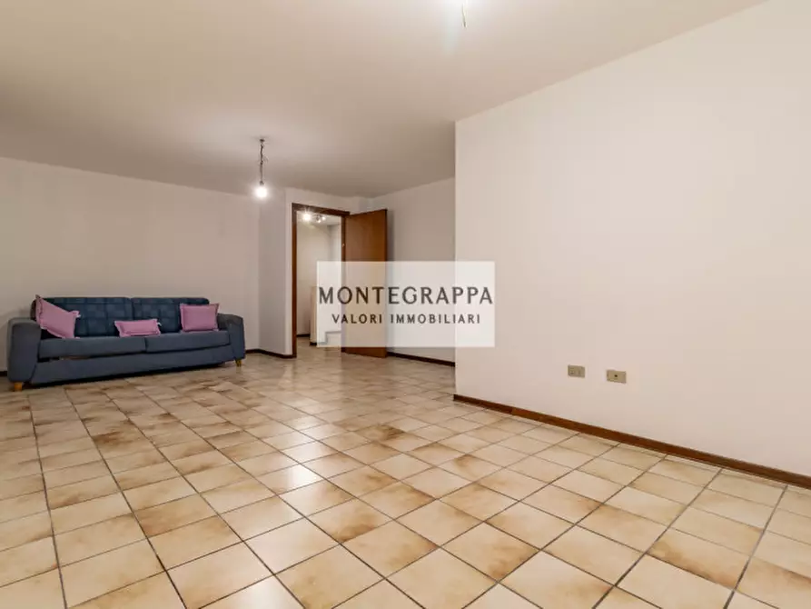 Immagine 20 di Casa trifamiliare in vendita  in Via Ex Internati a Riese Pio x