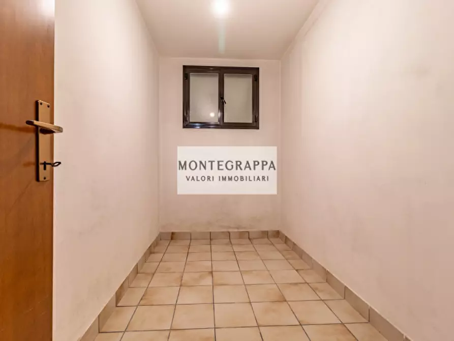 Immagine 20 di Casa trifamiliare in vendita  in Via Aldo Moro a Riese Pio x
