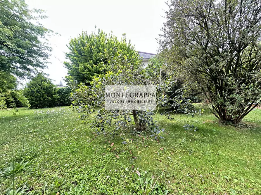 Immagine 23 di Casa trifamiliare in vendita  in Via Ex Internati a Riese Pio x