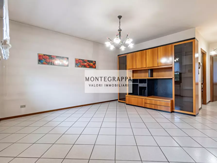 Immagine 26 di Casa trifamiliare in vendita  in Via Aldo Moro a Riese Pio x