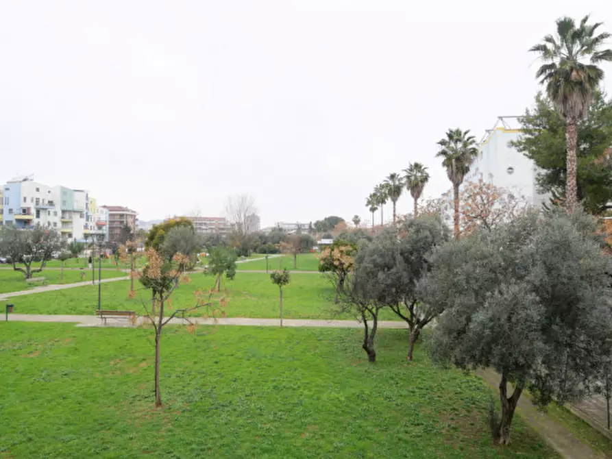 Immagine 6 di Appartamento in vendita  in Via Acquacorrente a Pescara