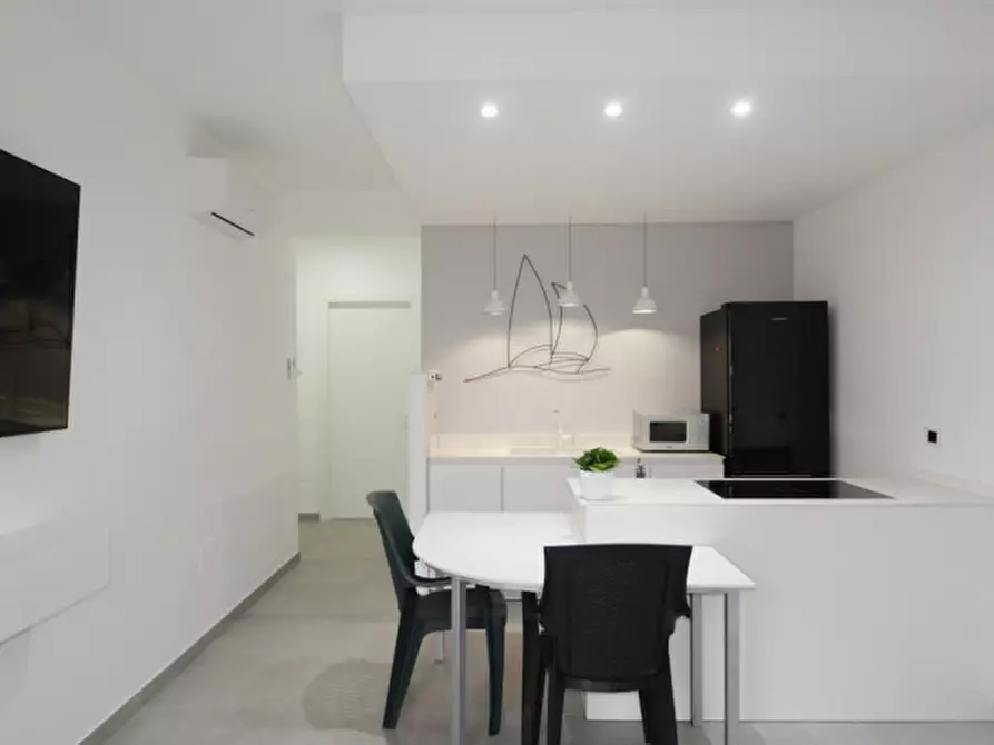 Immagine 12 di Appartamento in vendita  in Via Acquacorrente a Pescara