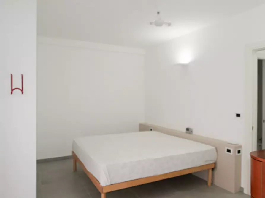 Immagine 19 di Appartamento in vendita  in Via Acquacorrente a Pescara