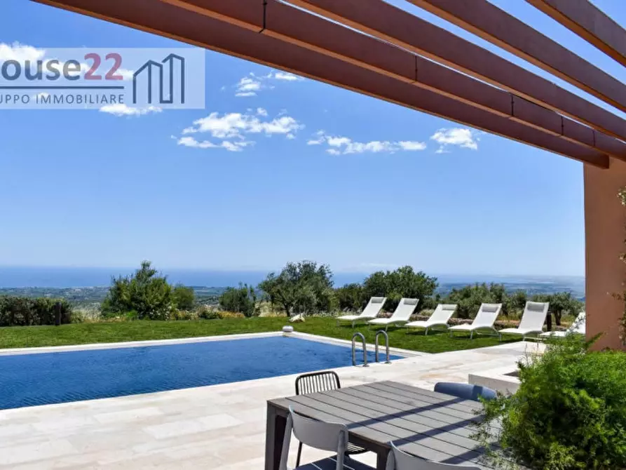 Immagine 7 di Villa in vendita  in Contrada Meti a Avola