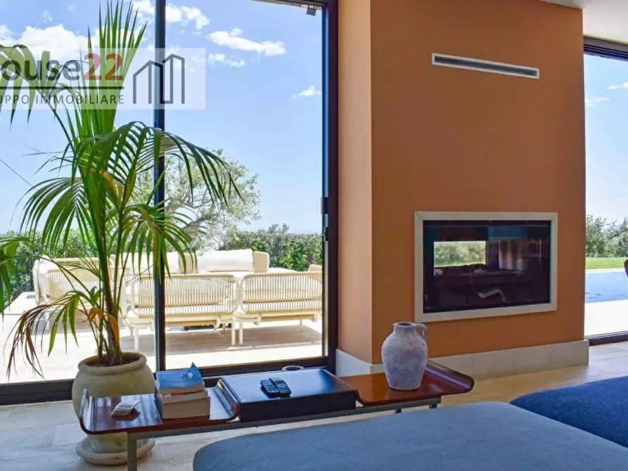 Immagine 11 di Villa in vendita  in Contrada Meti a Avola