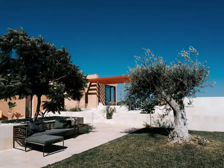 Immagine 15 di Villa in vendita  in Contrada Meti a Avola