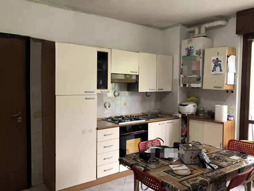 Immagine 4 di Appartamento in vendita  in via Napoli, 4 a Colorno