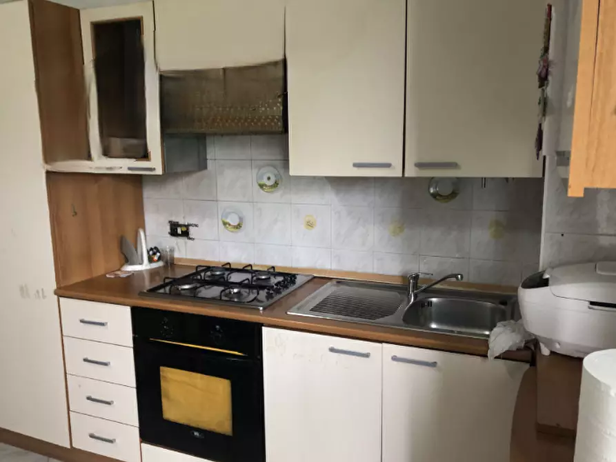 Immagine 5 di Appartamento in vendita  in via Napoli, 4 a Colorno