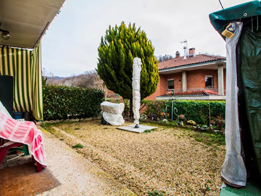 Immagine 2 di Casa bifamiliare in vendita  in Strada Sappone 19 a Torino