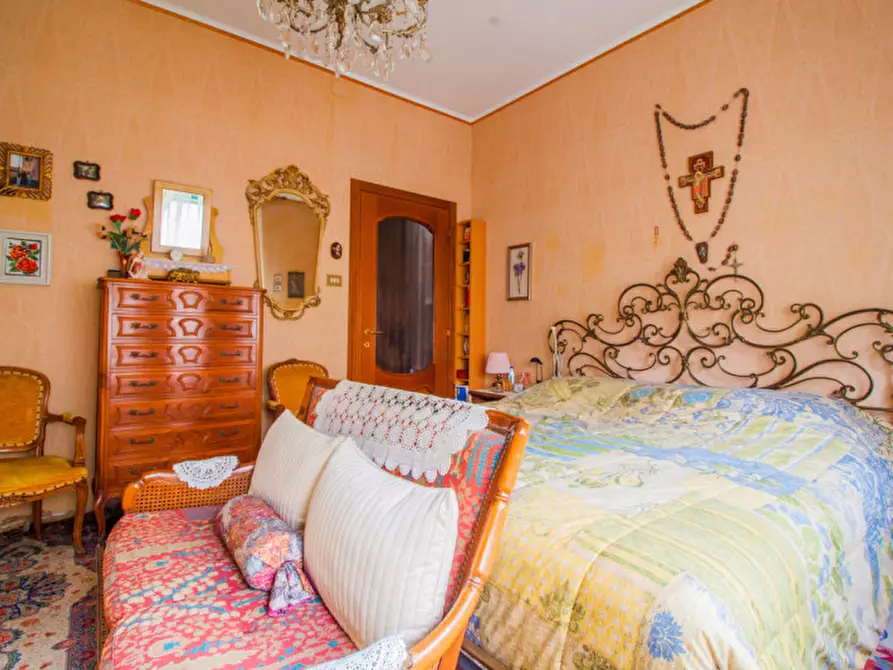 Immagine 18 di Casa bifamiliare in vendita  in Strada Sappone 19 a Torino