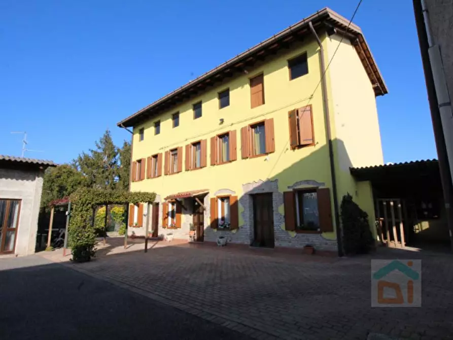 Immagine 9 di Rustico / casale in vendita  in via foscolo 12 a Campolongo Tapogliano