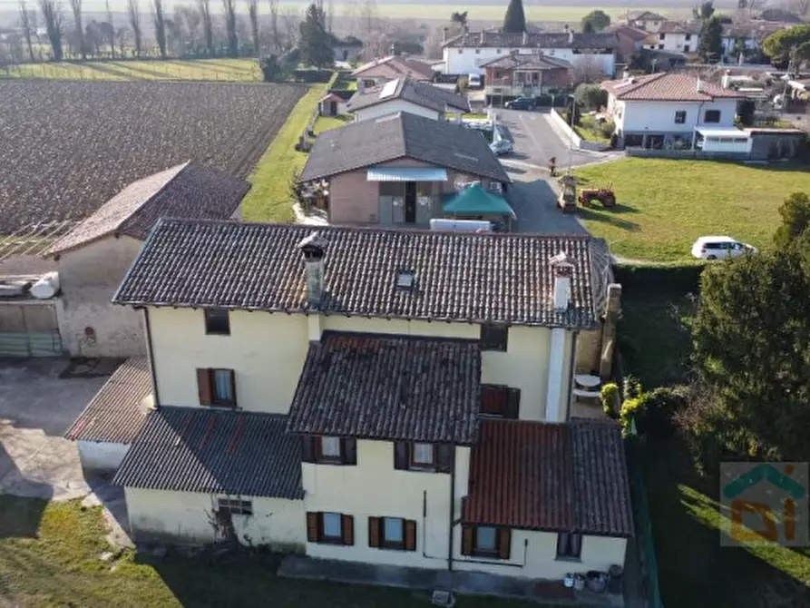 Immagine 10 di Rustico / casale in vendita  in via foscolo 12 a Campolongo Tapogliano