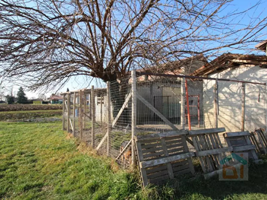Immagine 46 di Rustico / casale in vendita  in via foscolo 12 a Campolongo Tapogliano
