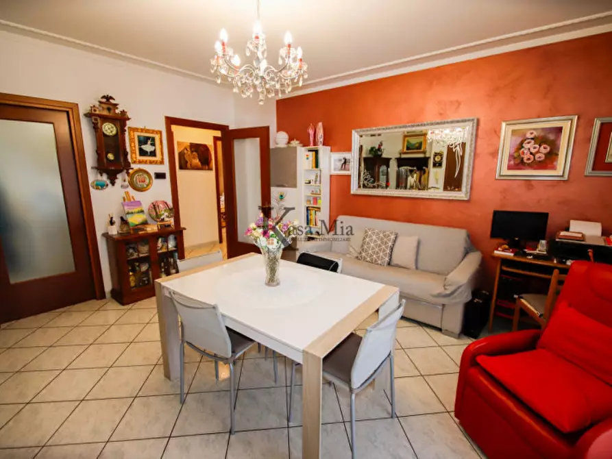 Immagine 5 di Appartamento in vendita  in via Vivaldi n.28 a Volpiano