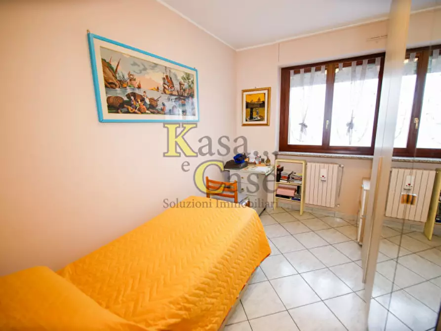 Immagine 19 di Appartamento in vendita  in via Vivaldi n.28 a Volpiano