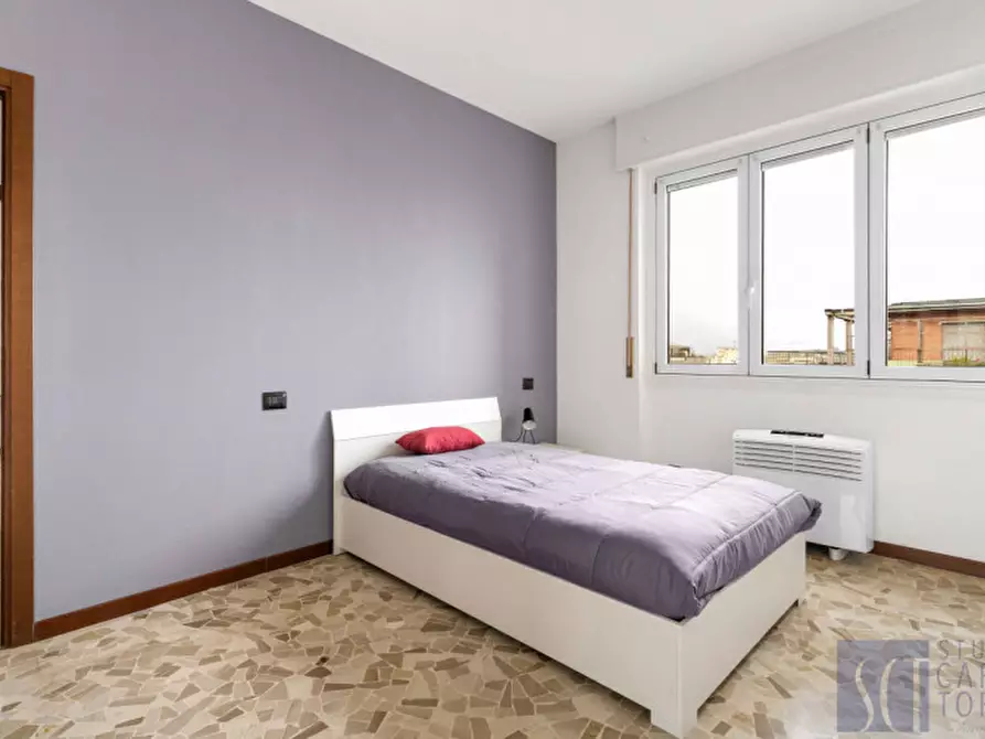 Immagine 1 di Camera in affitto  in Viale Famagosta a Milano