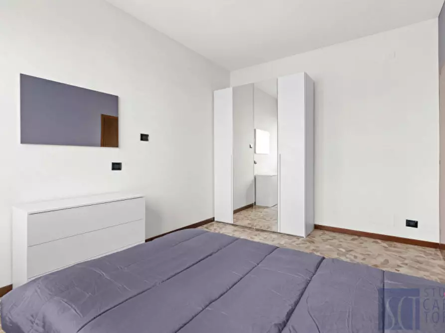 Immagine 4 di Camera in affitto  in Viale Famagosta a Milano