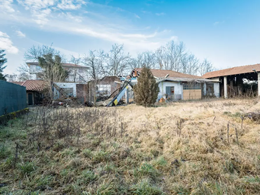 Immagine 2 di Terreno in vendita  in via caduti della liberta 166 a Castelletto Sopra Ticino