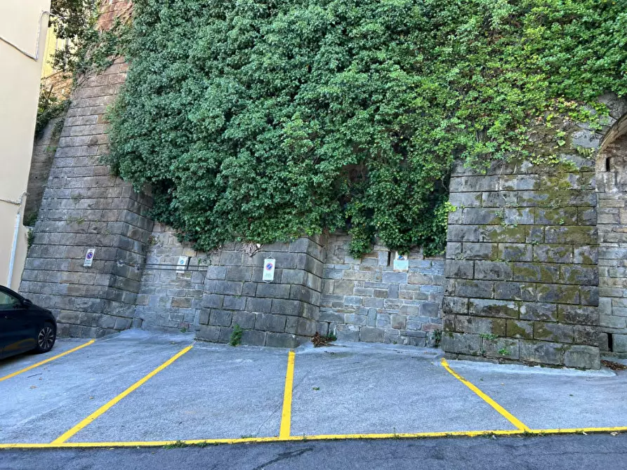 Immagine 6 di Posto auto in vendita  in Via Santa Giustina a Trieste