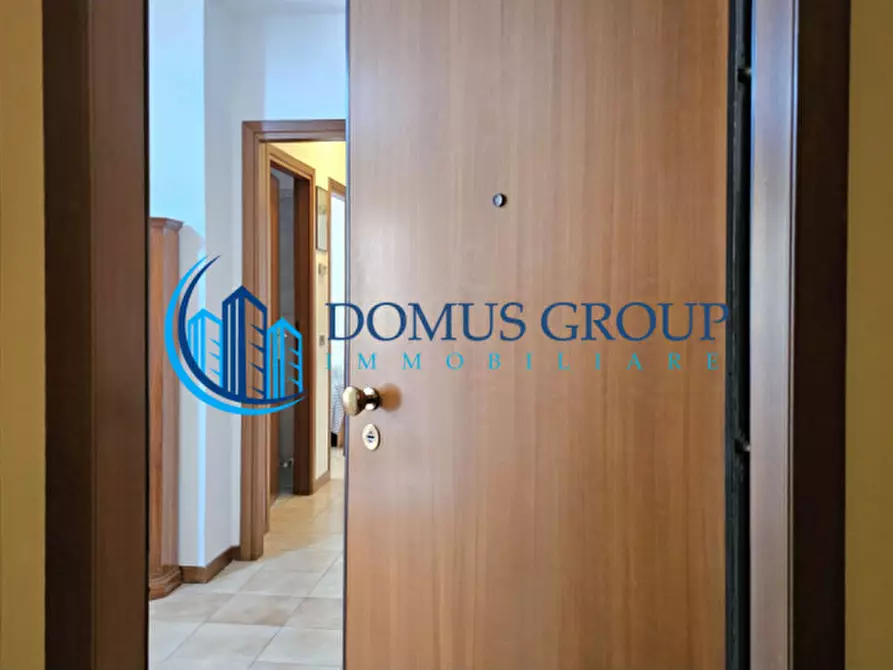 Immagine 2 di Appartamento in vendita  in Via Carlo Arturo Jemolo, a Roma